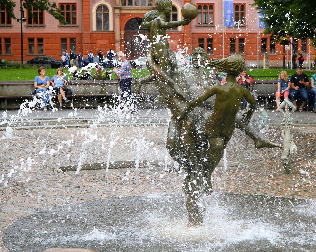 ⛲ 생명의 기쁨 분수(브루넨 데어 레벤스프로이데)